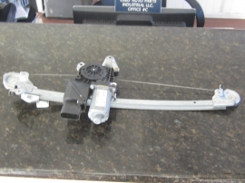 MERCEDES BENZ   Window Regulator  2108205442
